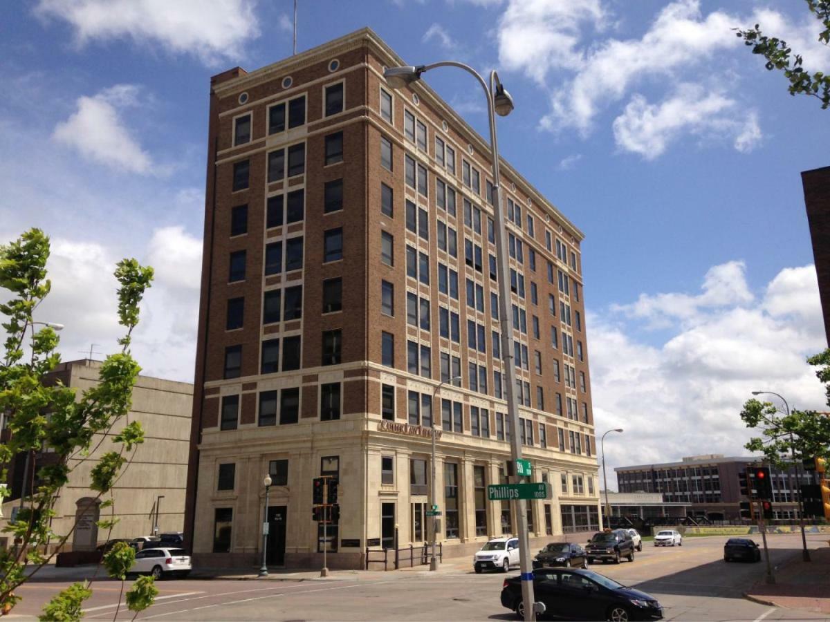 Hotel On Phillips Sioux Falls Exterior foto
